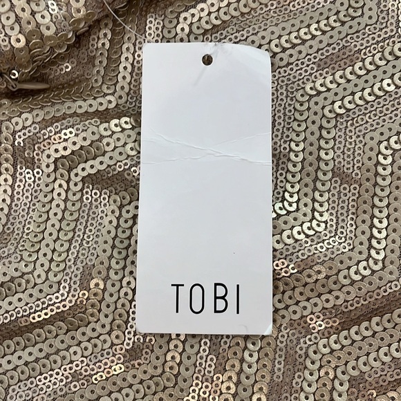 NWT‎ | Tobi Mini Skirt | Gold | Sequin | Small - Picture 6 of 8
